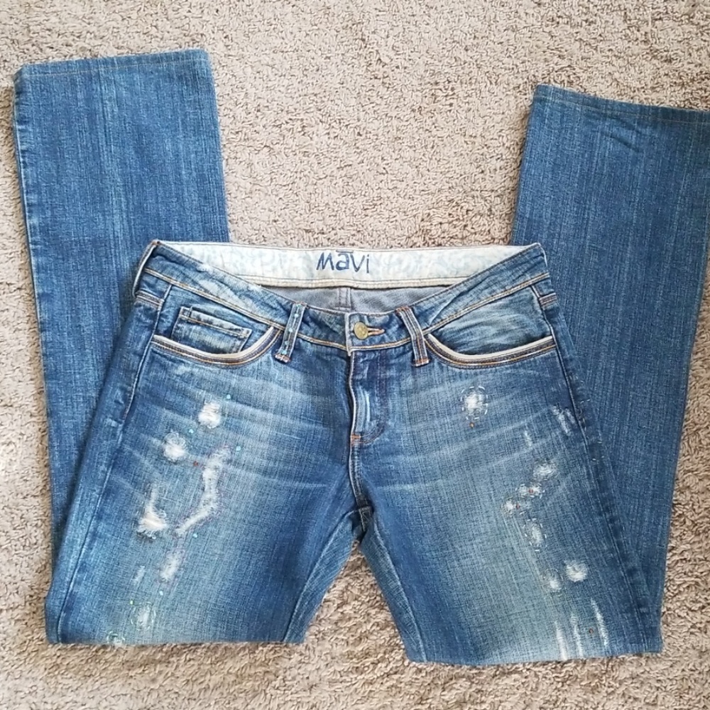 MAVI Olivia Embellished Embroidered jeans. Size 27